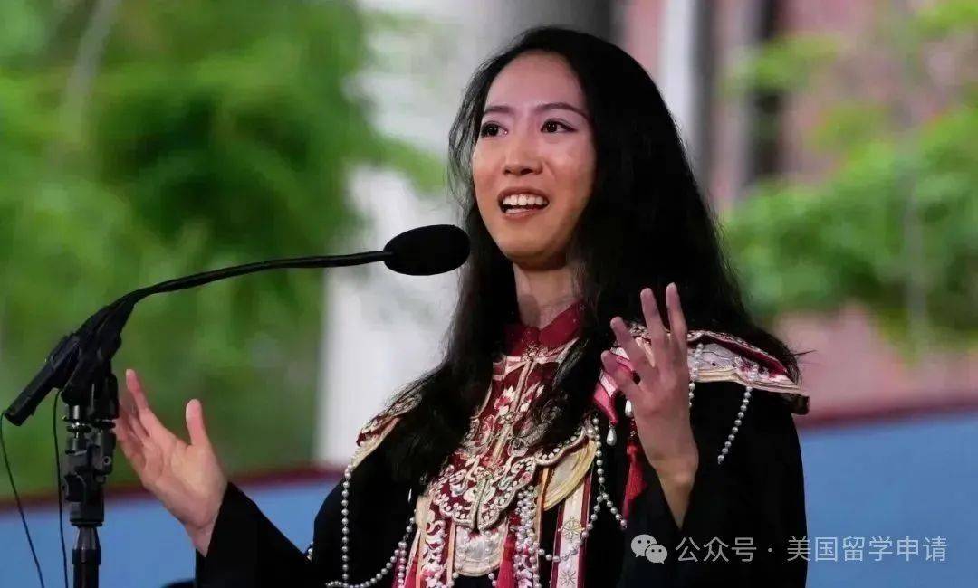 的中国女生蒋雨融来自青岛英高毕业本科就读